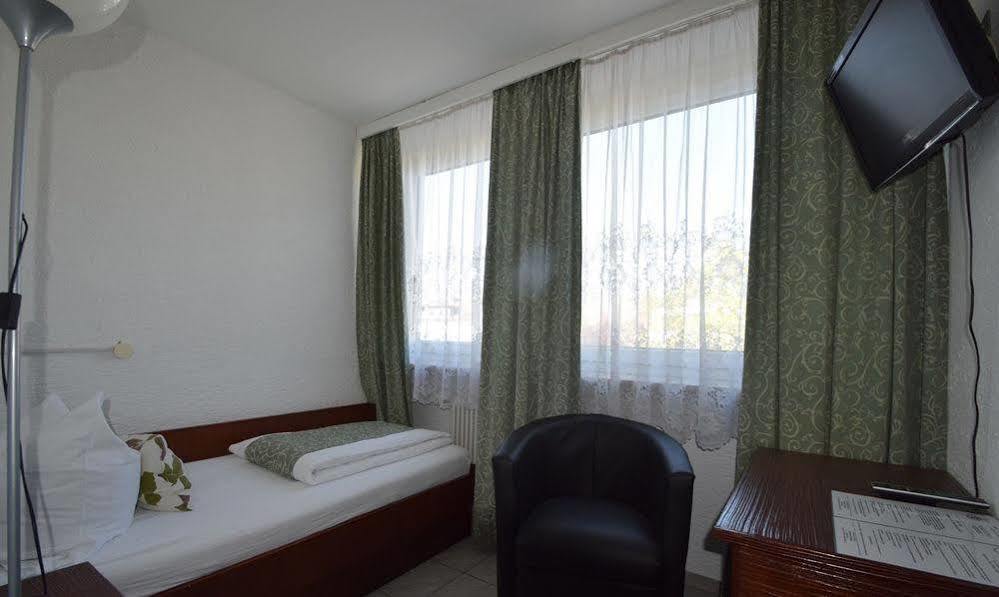 Hotel & Restaurant Main Taunus Hochheim am Main Ngoại thất bức ảnh